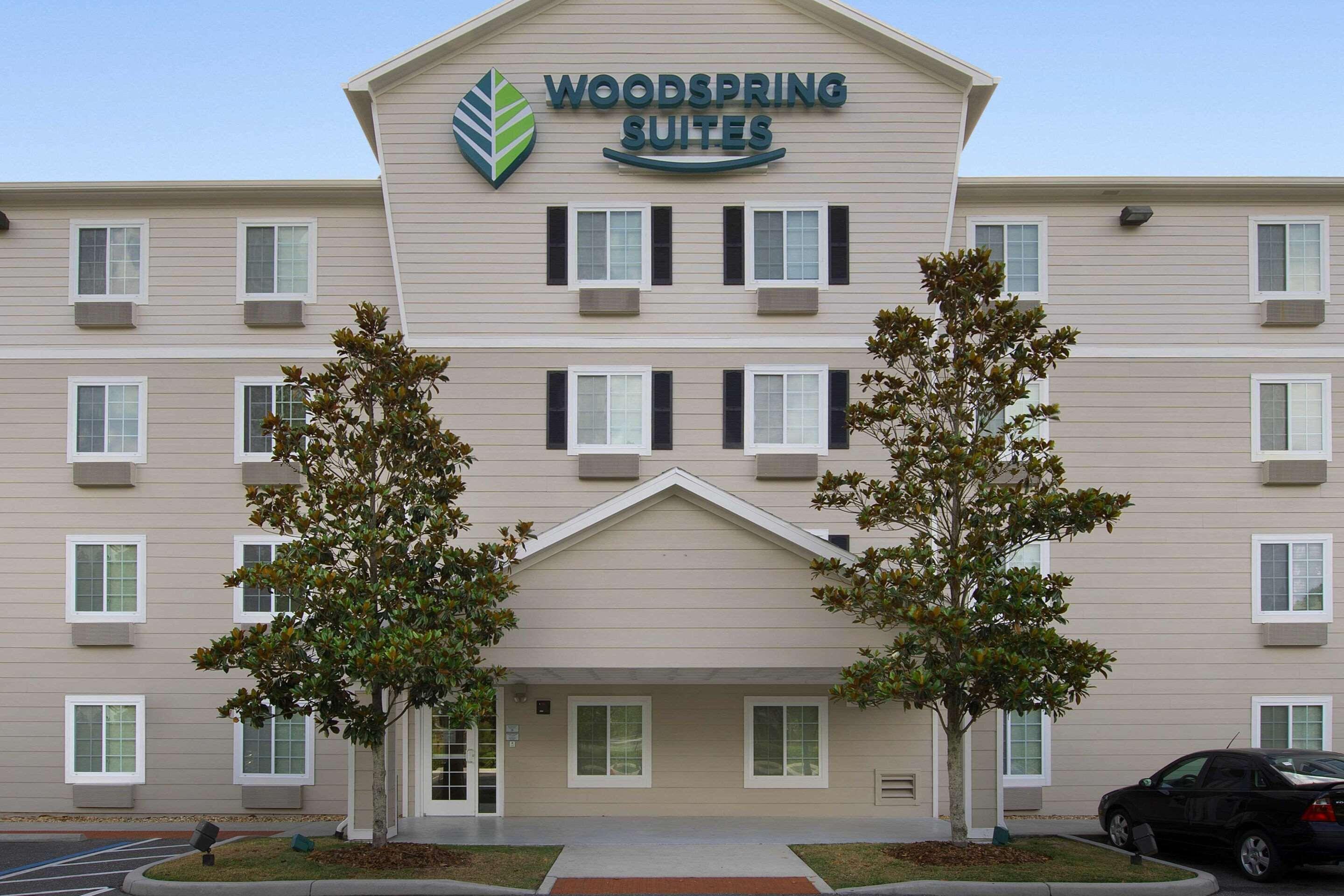 8 WoodSpring Suites Hotels in Florida Worth Booking Now